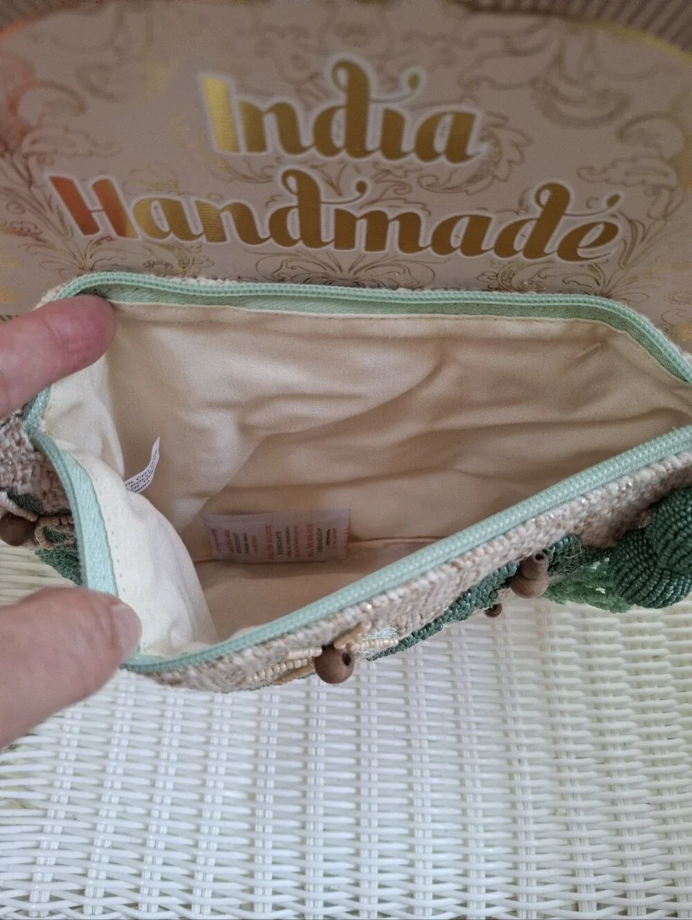 Handcrafted Beaded Green Palm Tree Coastal Medium Size Pouch NWT
